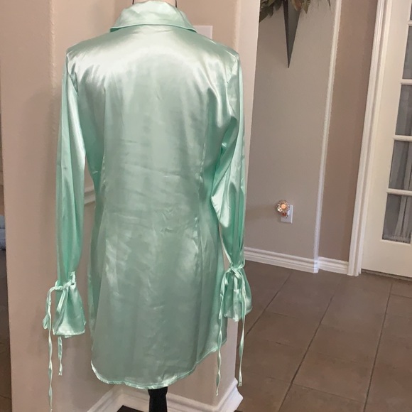 Hazel & Olive light green/mint silky satin shirt dress Size L - Picture 5 of 17